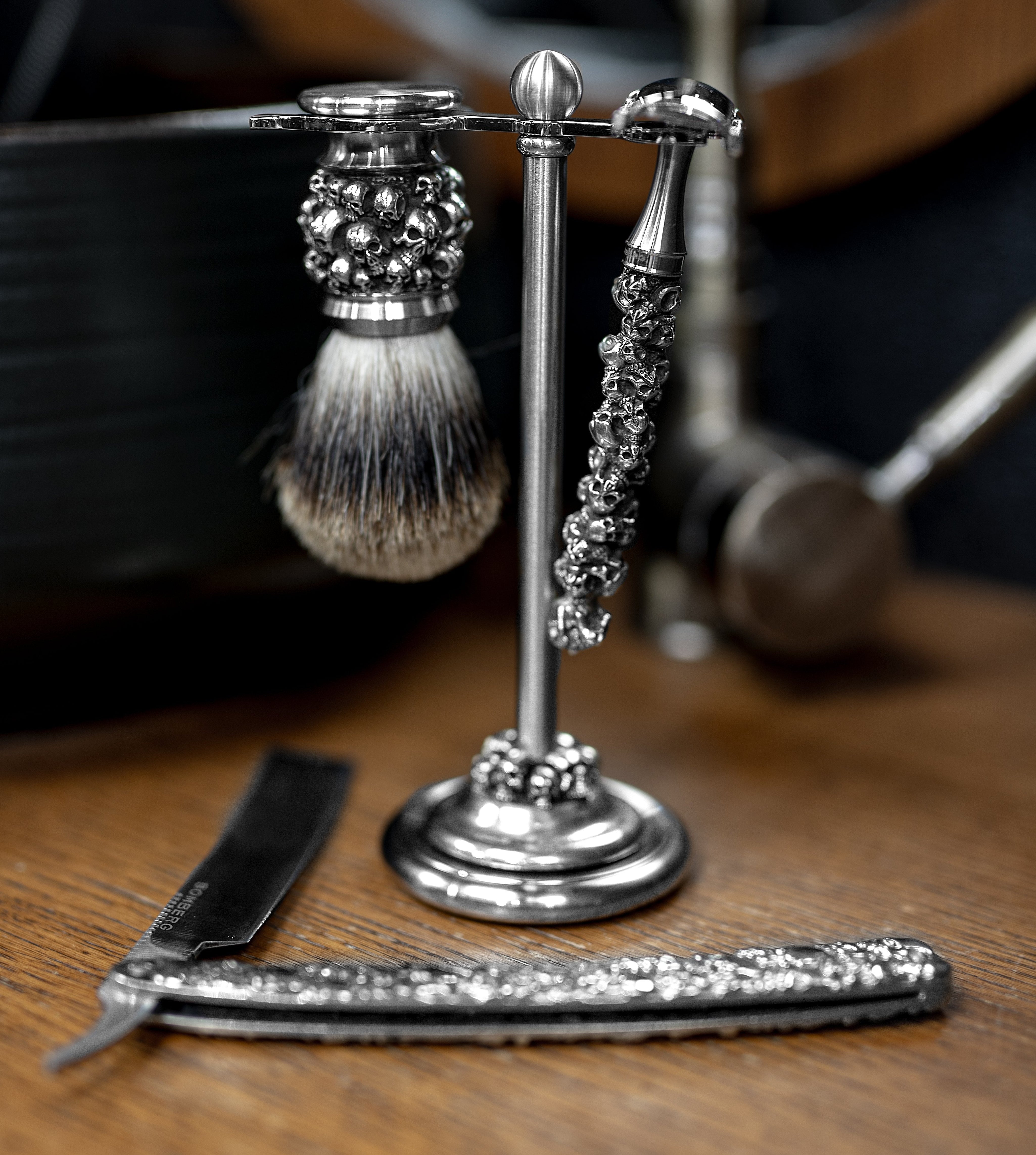 SHAVING KIT